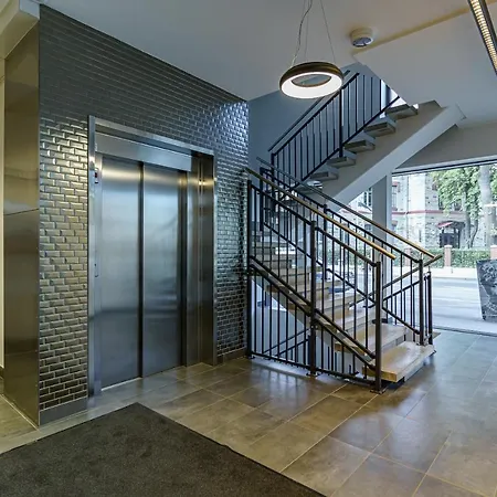 Near Old Town Apartamento