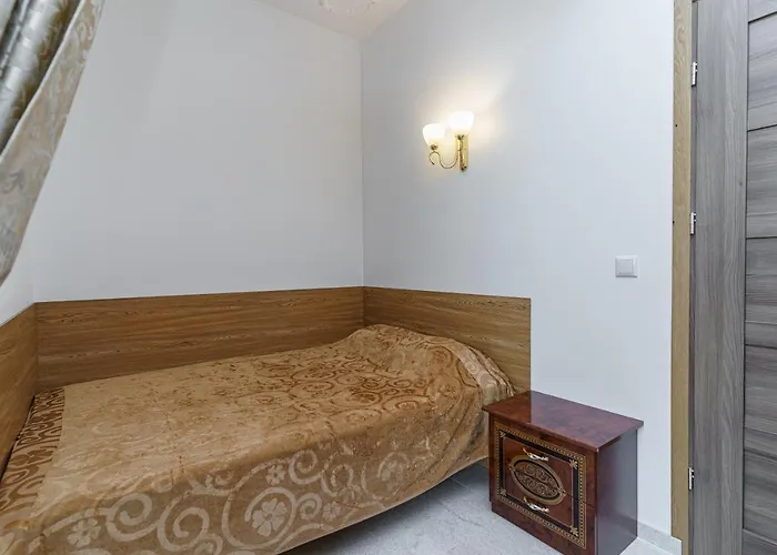 Near Old Town Apartment *