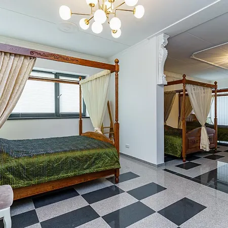 Near Old Town Apartman *